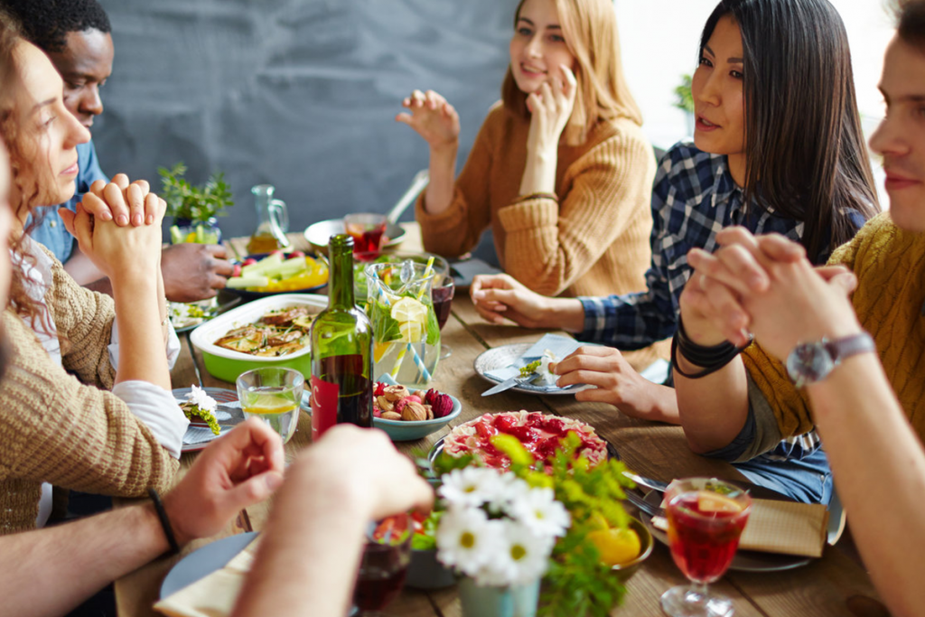 The Secret To Perfect Friendsgiving The Secret To Perfect Friendsgiving